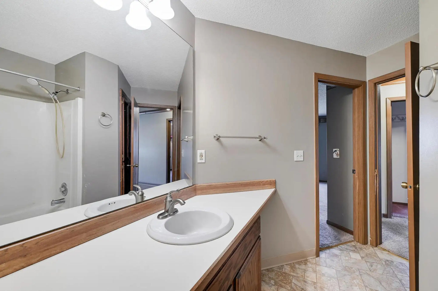 3551 Blue Jay Way, Eagan, MN 55123