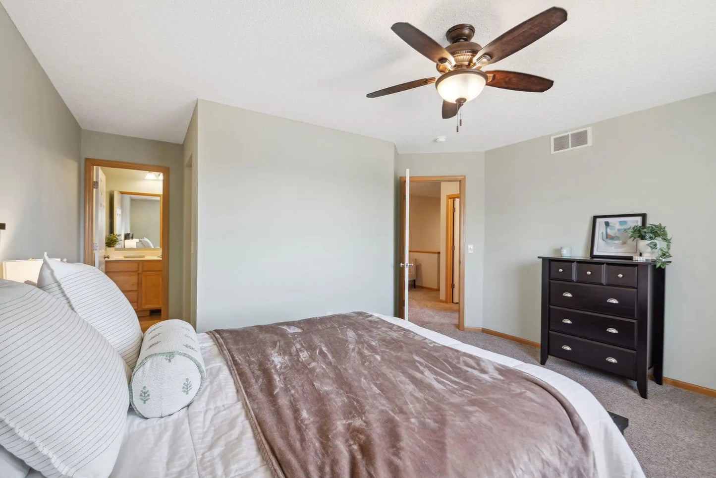26534 Pond Court, Elko New Market, MN 55020