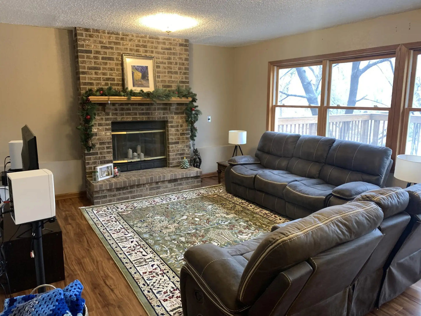 8948 Pinehurst Road, Woodbury, MN 55125