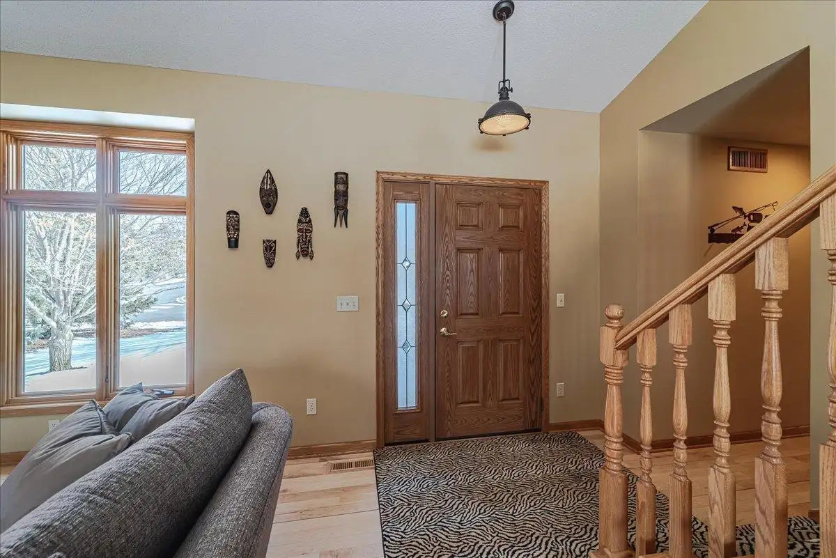 1084 Stein Drive, Waconia, MN 55387