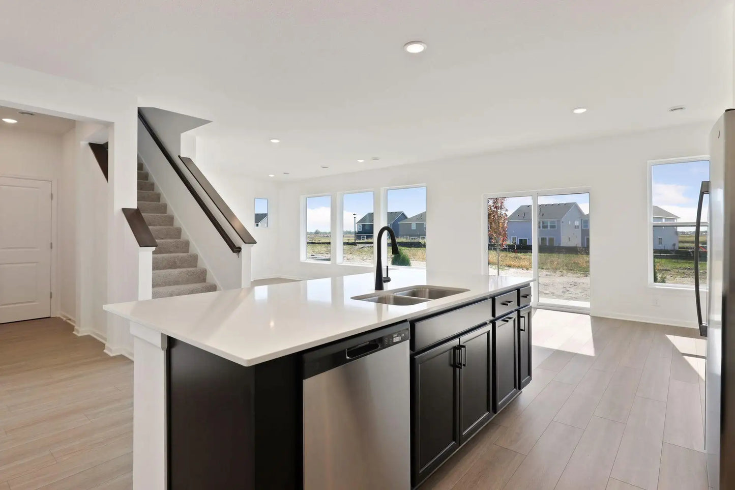 15052 Ardgillan Road, Rosemount, MN 55068