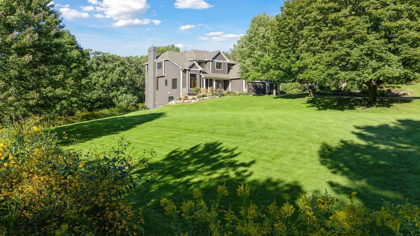 7420 Military Road, Woodbury, MN 55129