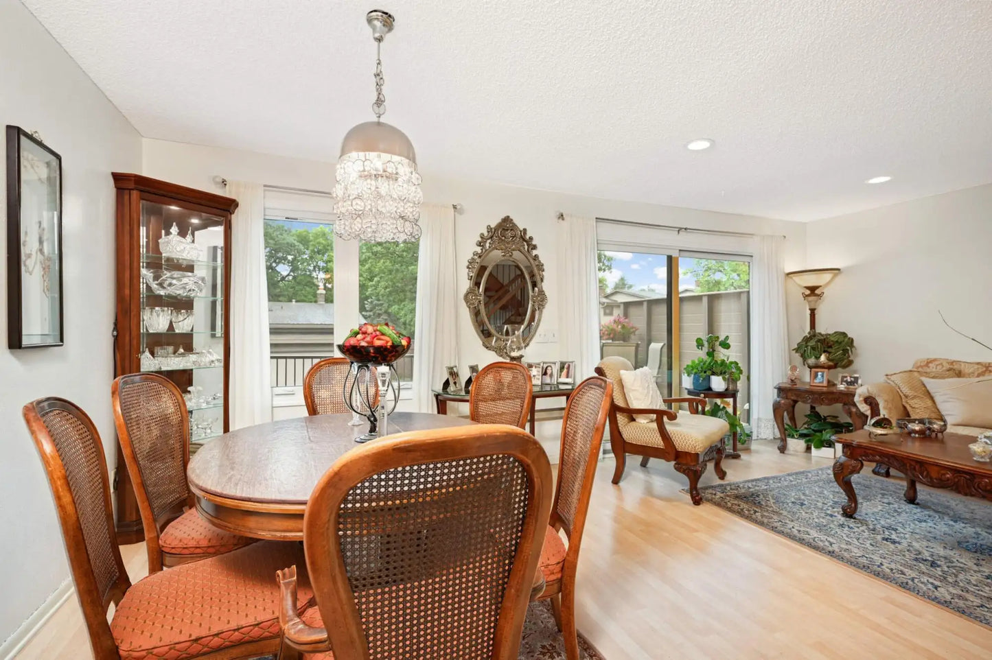 9704 Mill Creek Drive, Eden Prairie, MN 55347
