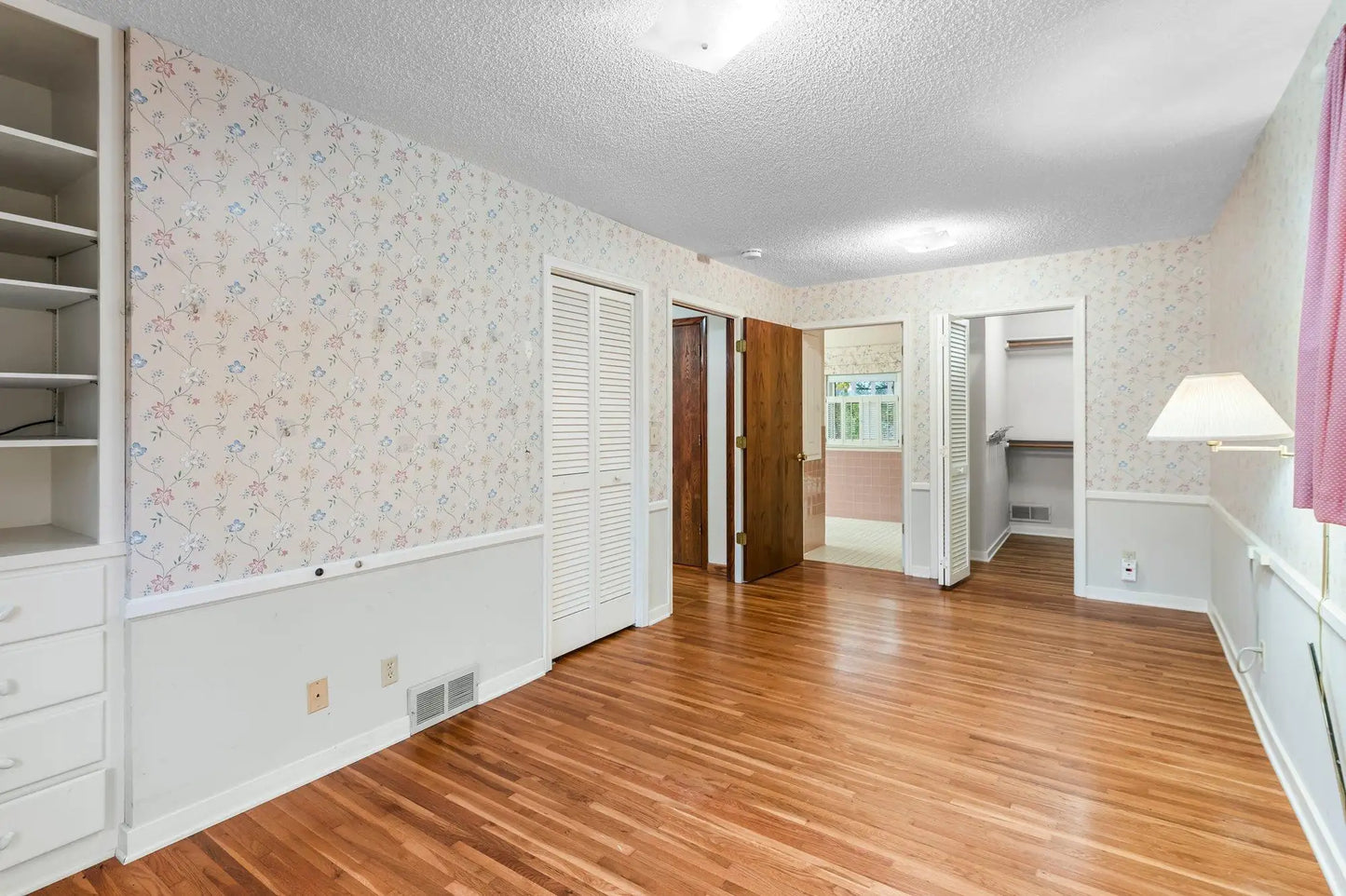 5609 Heather Lane, Edina, MN 55436