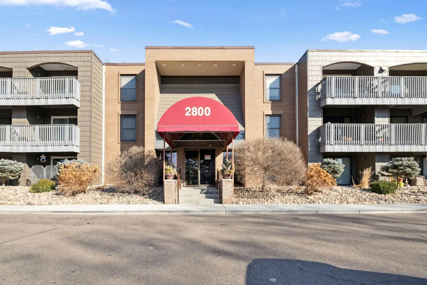 2800 Hamline Avenue, Roseville, MN 55113