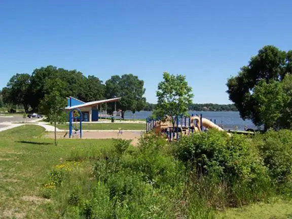 560 Sunrise Drive, Little Canada, MN 55117