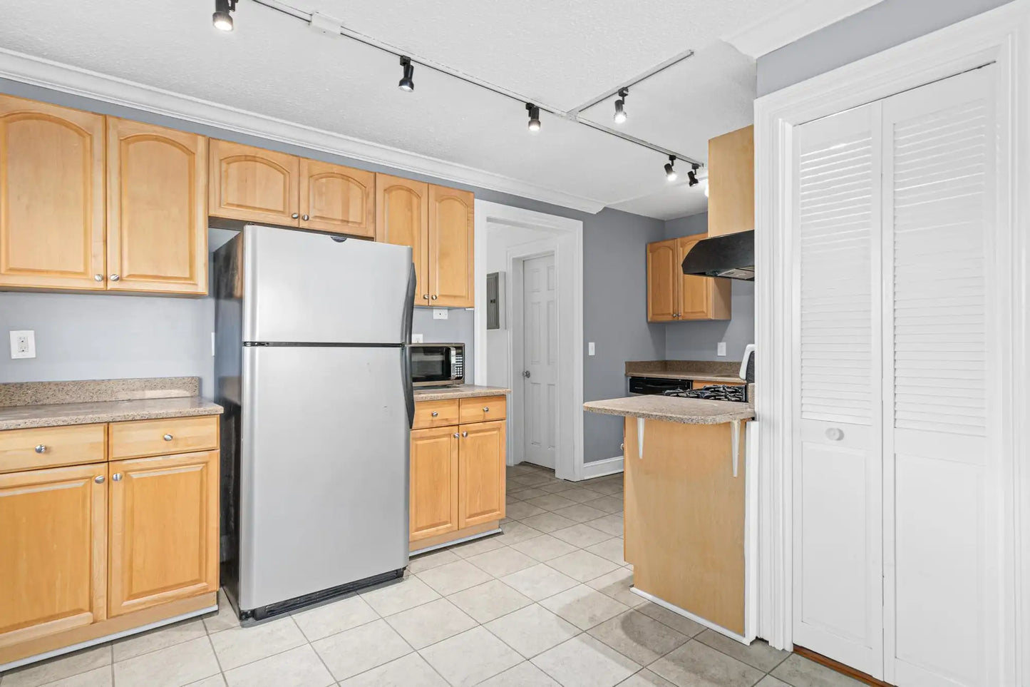 423 31st Street, Minneapolis, MN 55408