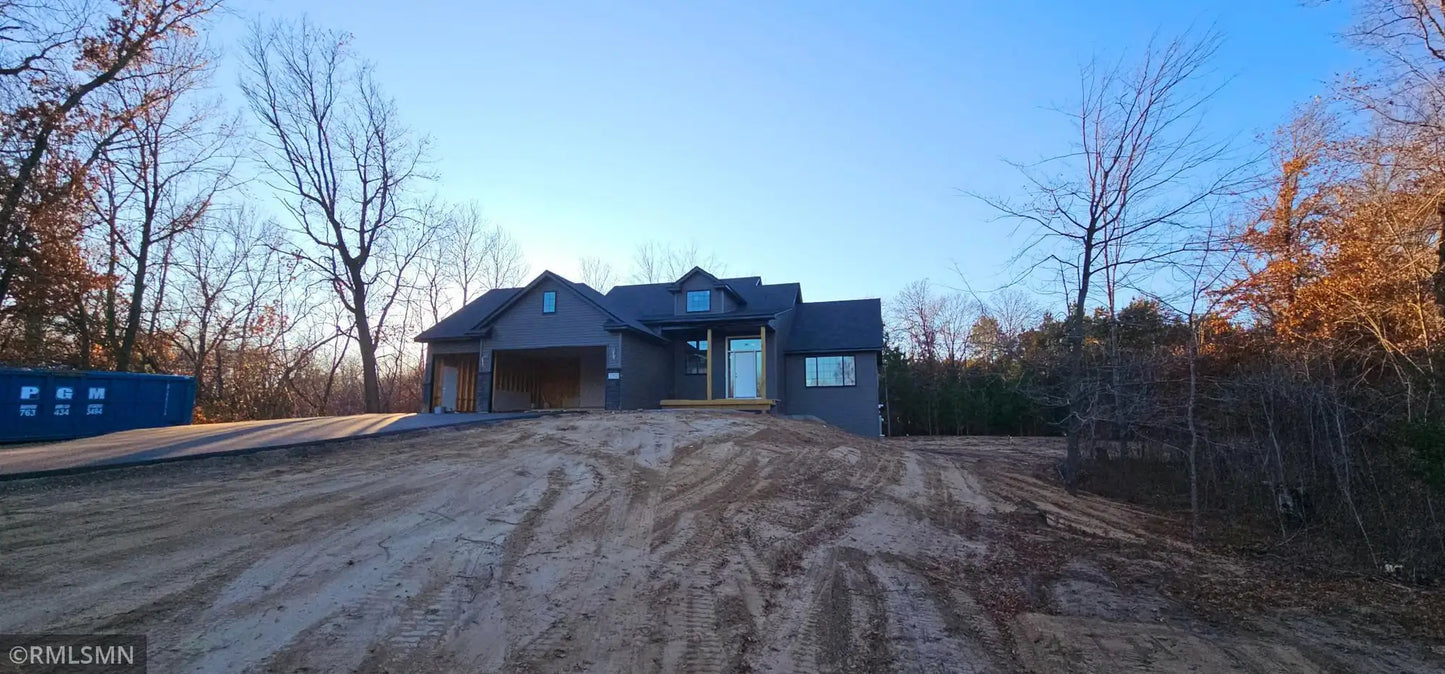 27532 Dahlia Street, Isanti, MN 55040