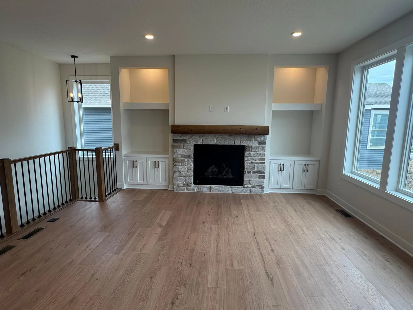14514 Kingsview Lane, Dayton, MN 55327