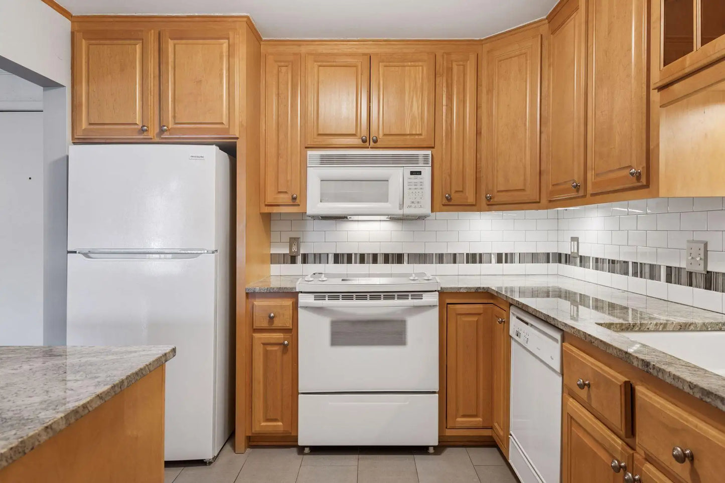 4075 51st Street, Edina, MN 55424