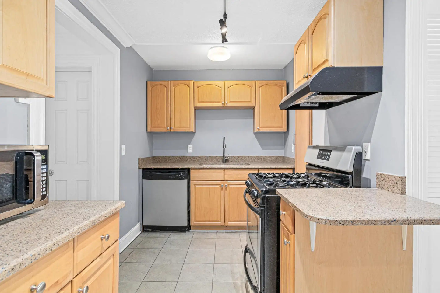 423 31st Street, Minneapolis, MN 55408