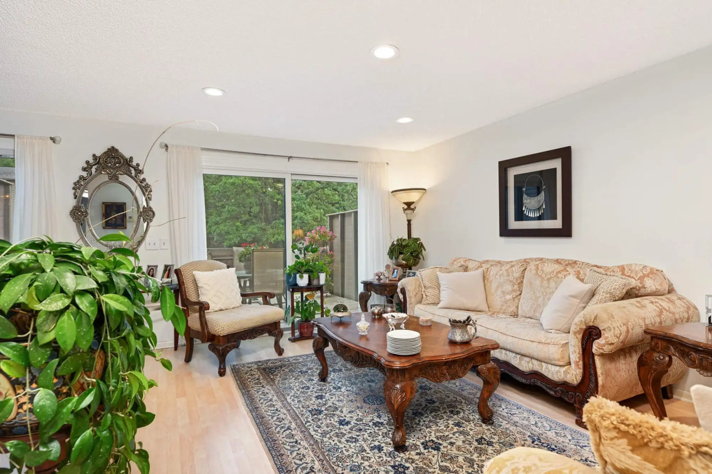 9704 Mill Creek Drive, Eden Prairie, MN 55347
