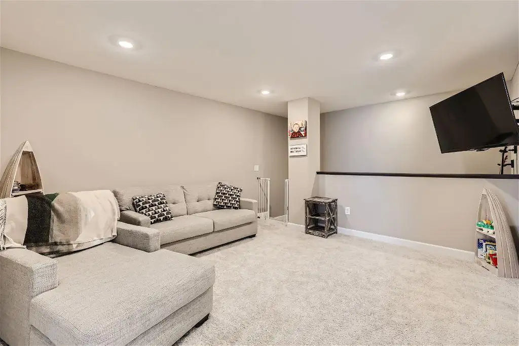 14819 Ardee Place, Rosemount, MN 55068