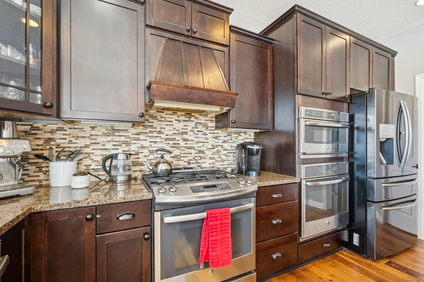 3400 Ridgestone Way, Woodbury, MN 55129
