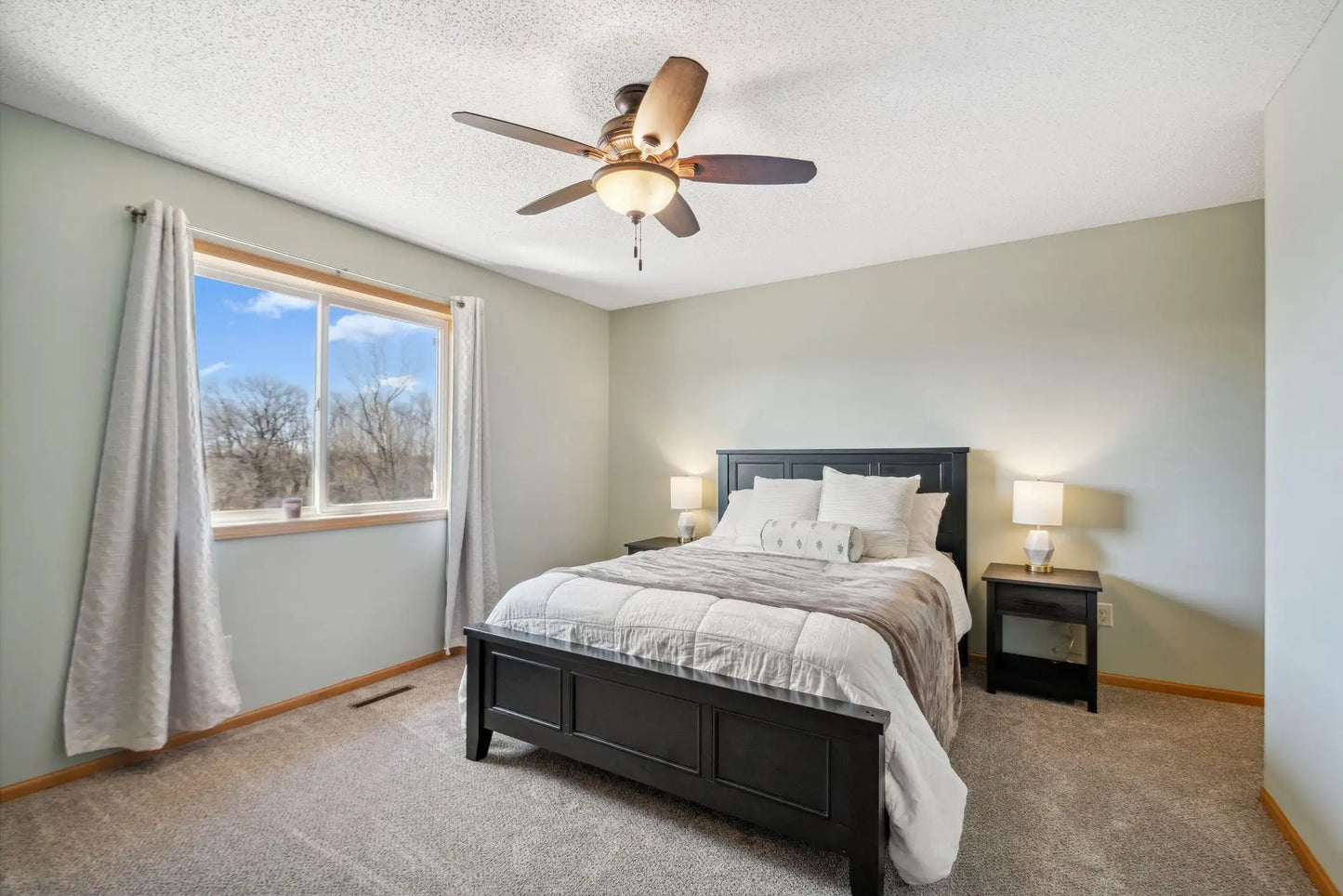 26534 Pond Court, Elko New Market, MN 55020