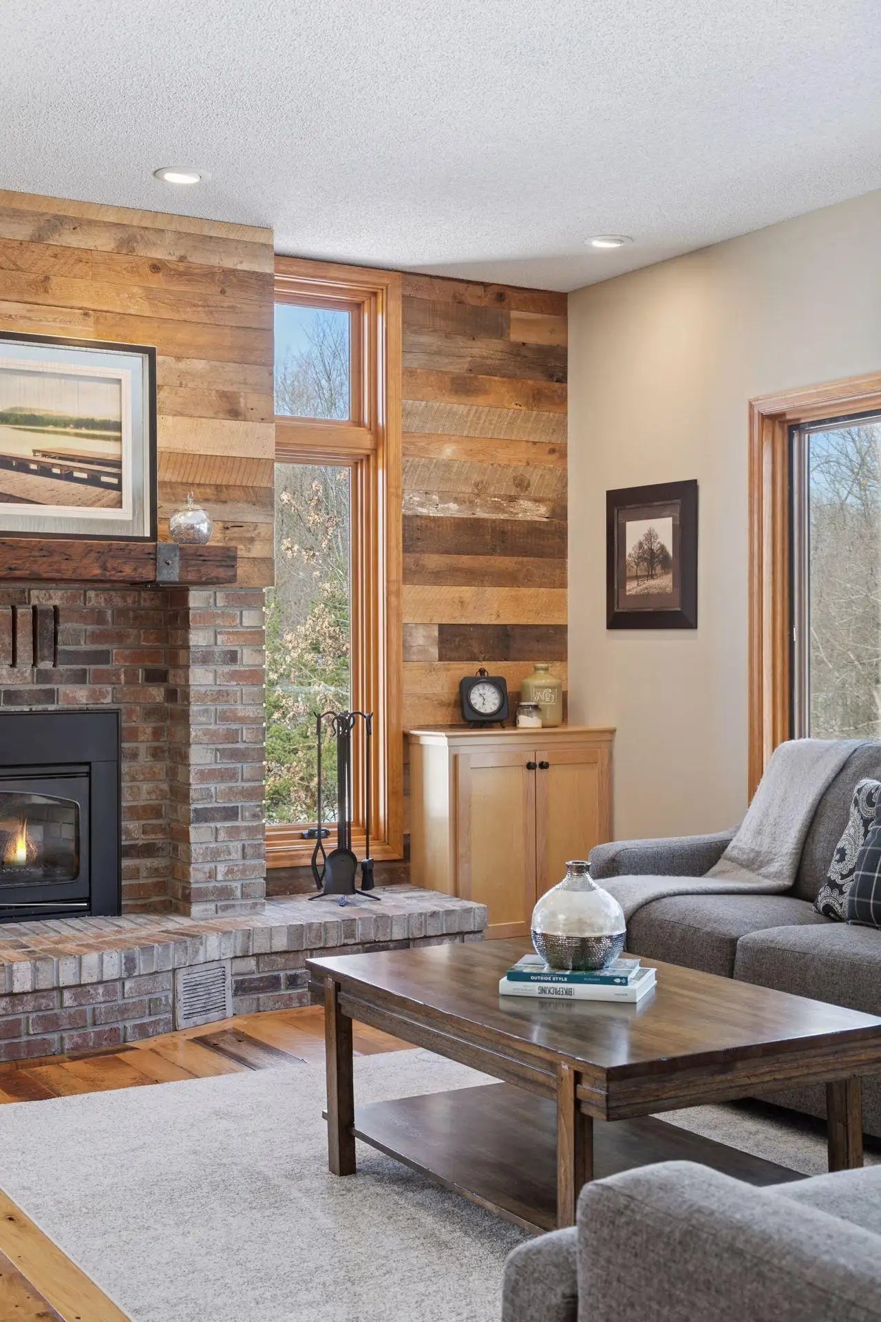 7420 Military Road, Woodbury, MN 55129