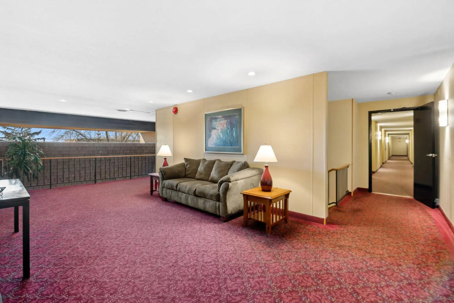 2800 Hamline Avenue, Roseville, MN 55113