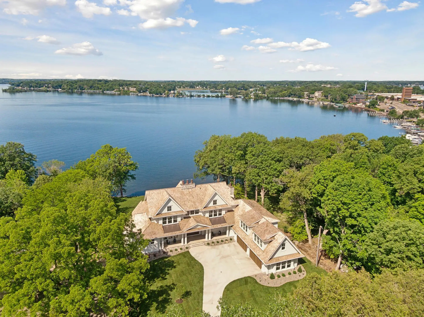 2475 Dunwoody Avenue, Orono, MN 55391