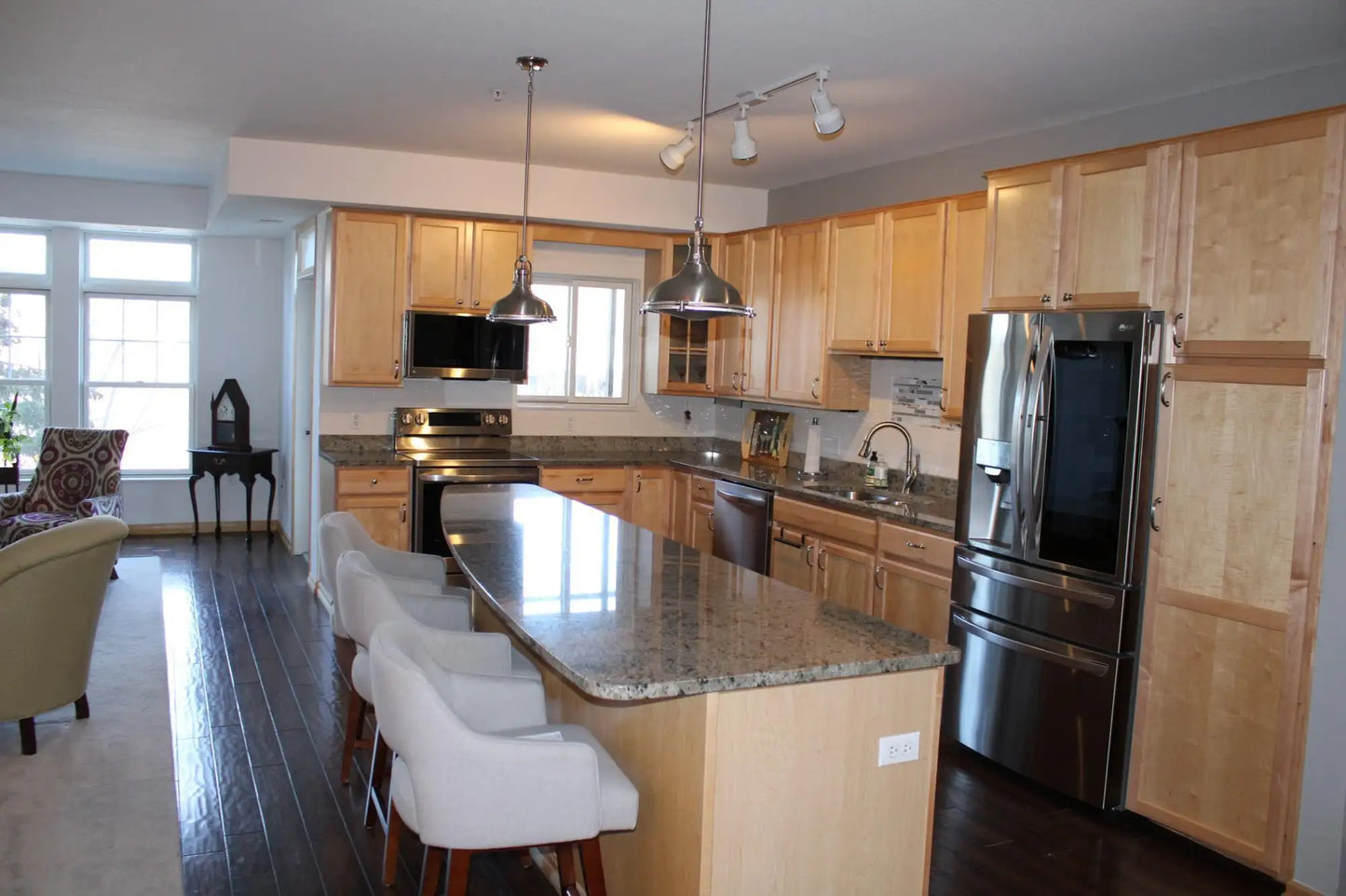 7100 Metro Boulevard, Edina, MN 55439