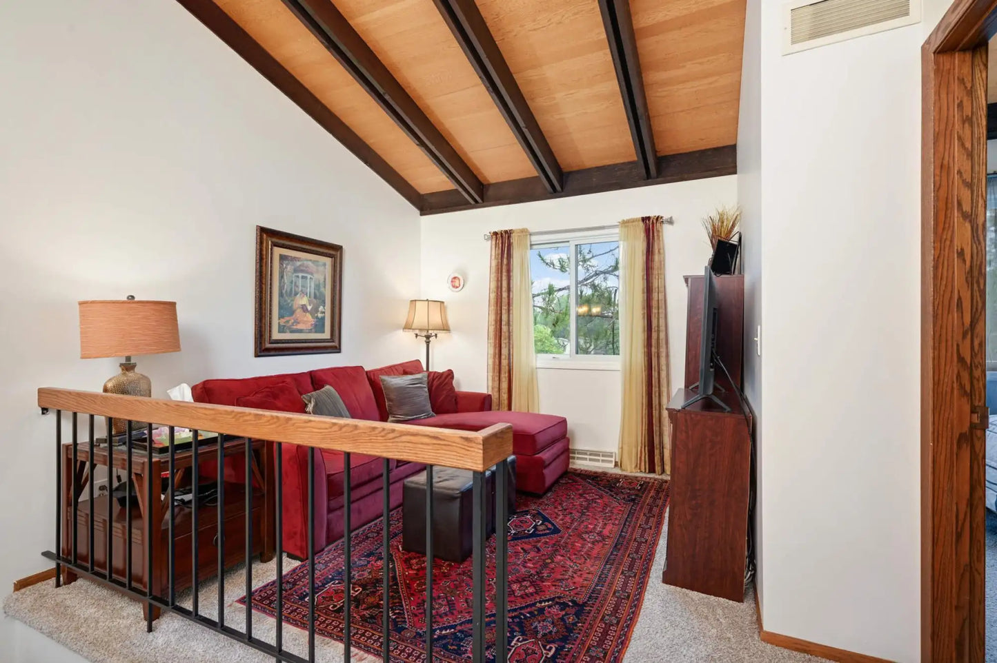 9704 Mill Creek Drive, Eden Prairie, MN 55347