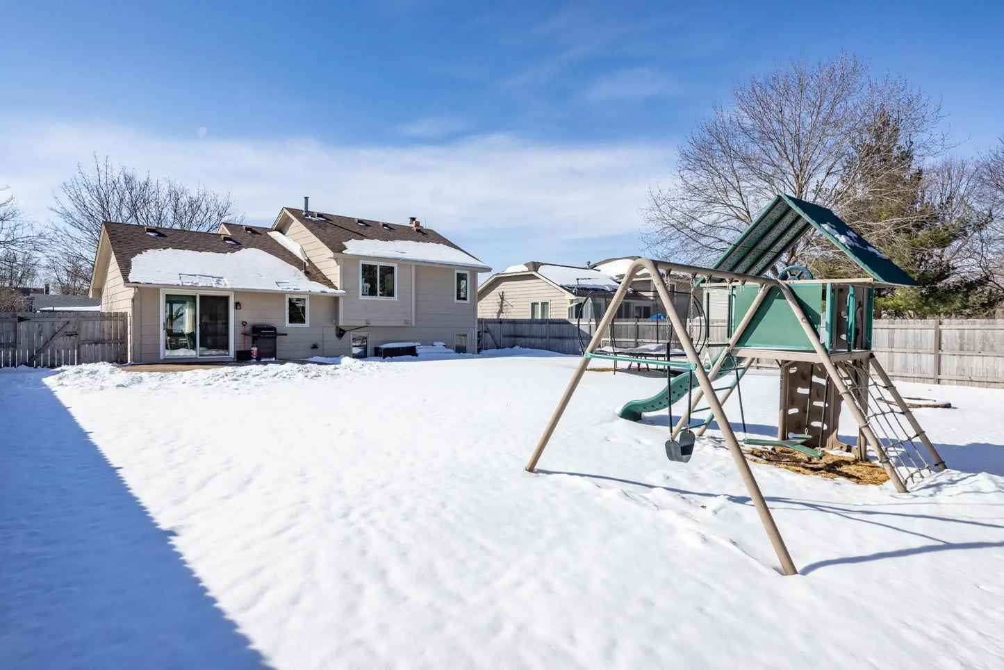 8117 Lower 147th Street, Apple Valley, MN 55124