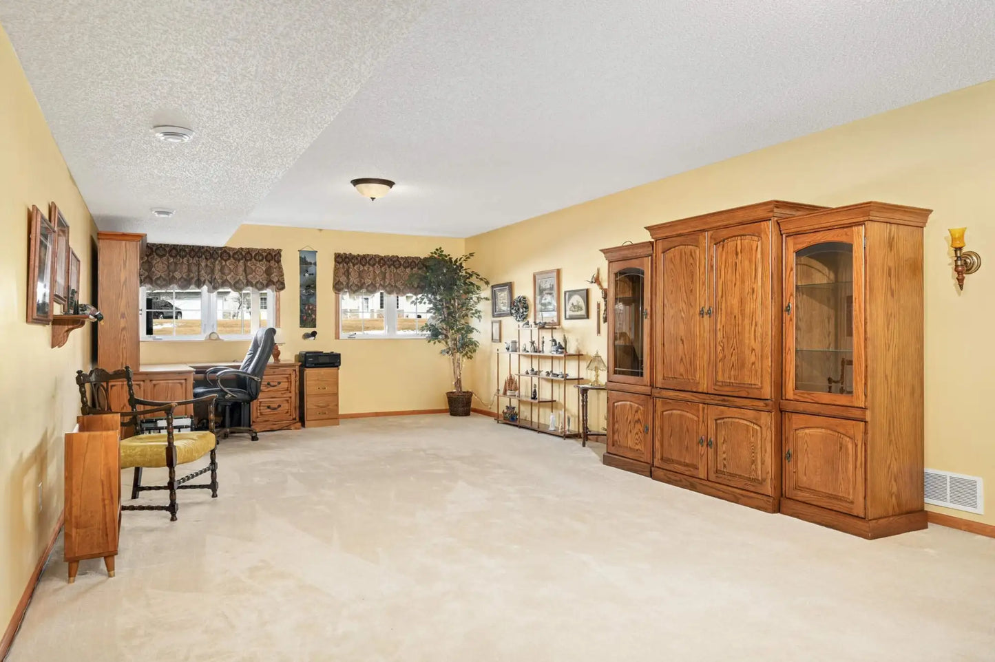 17401 Deerfield Drive, Prior Lake, MN 55372