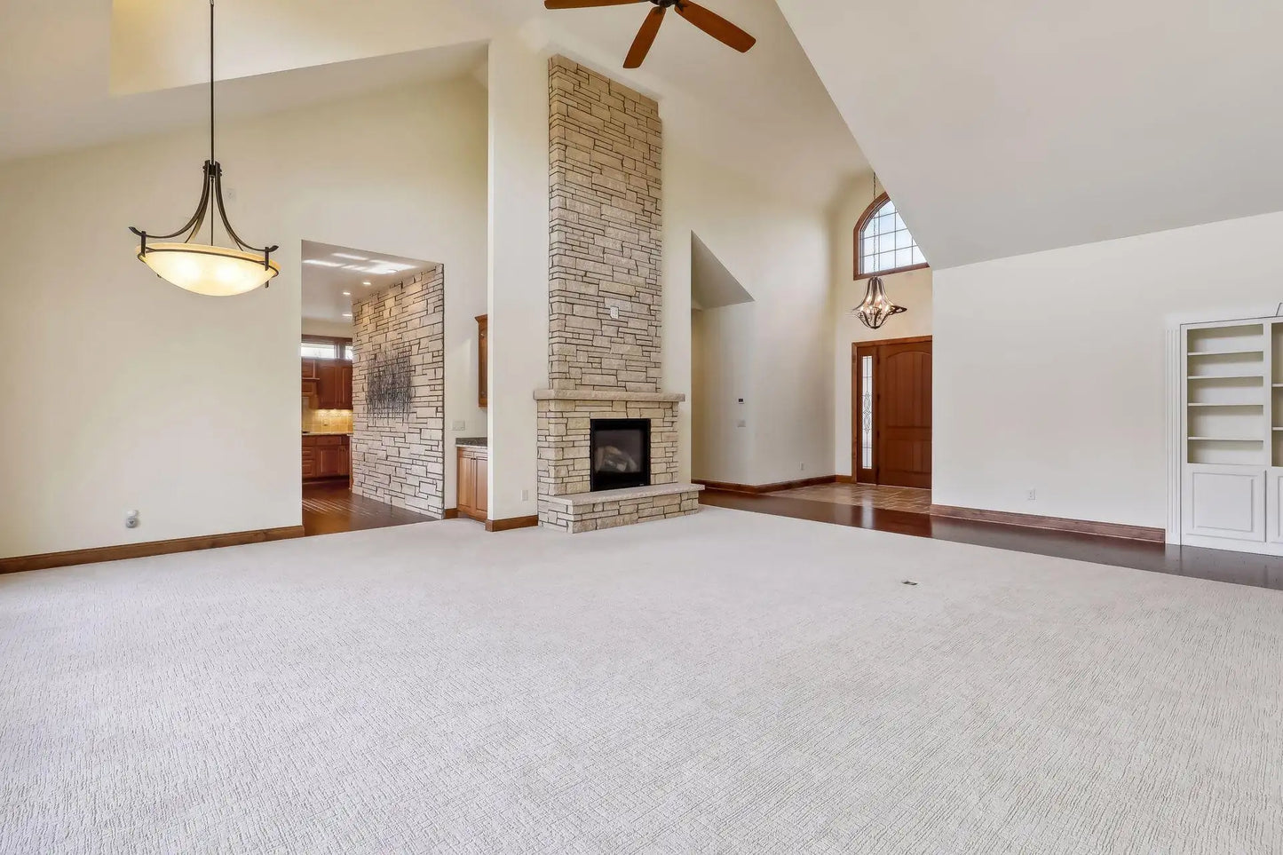 14161 Shady Beach Drive, Prior Lake, MN 55372