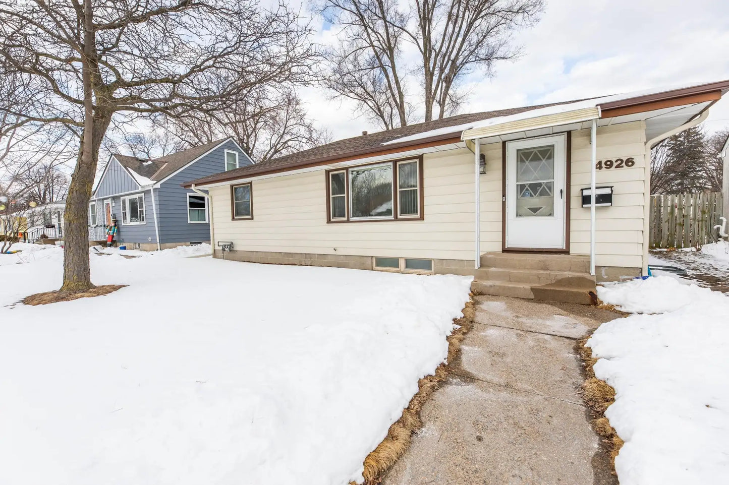 4926 Russell Avenue, Minneapolis, MN 55430