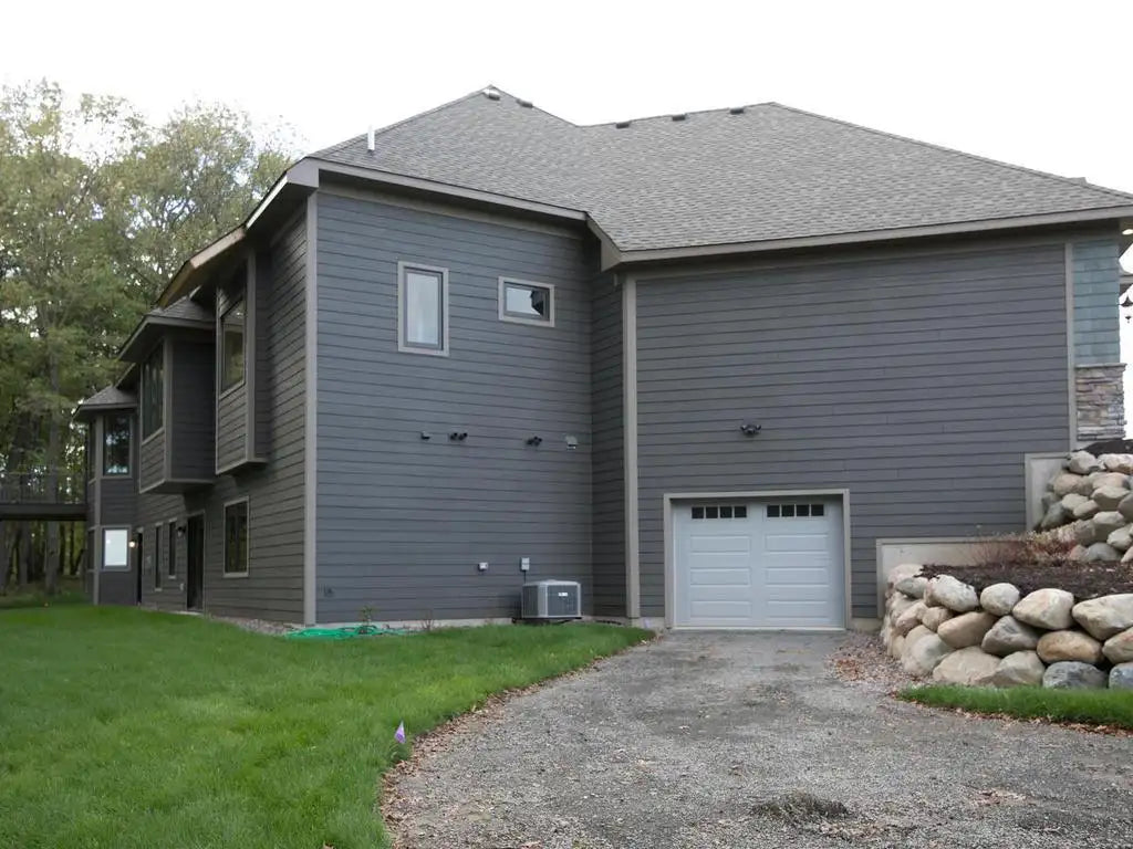 20751 Ingersoll Avenue, Forest Lake, MN 55025