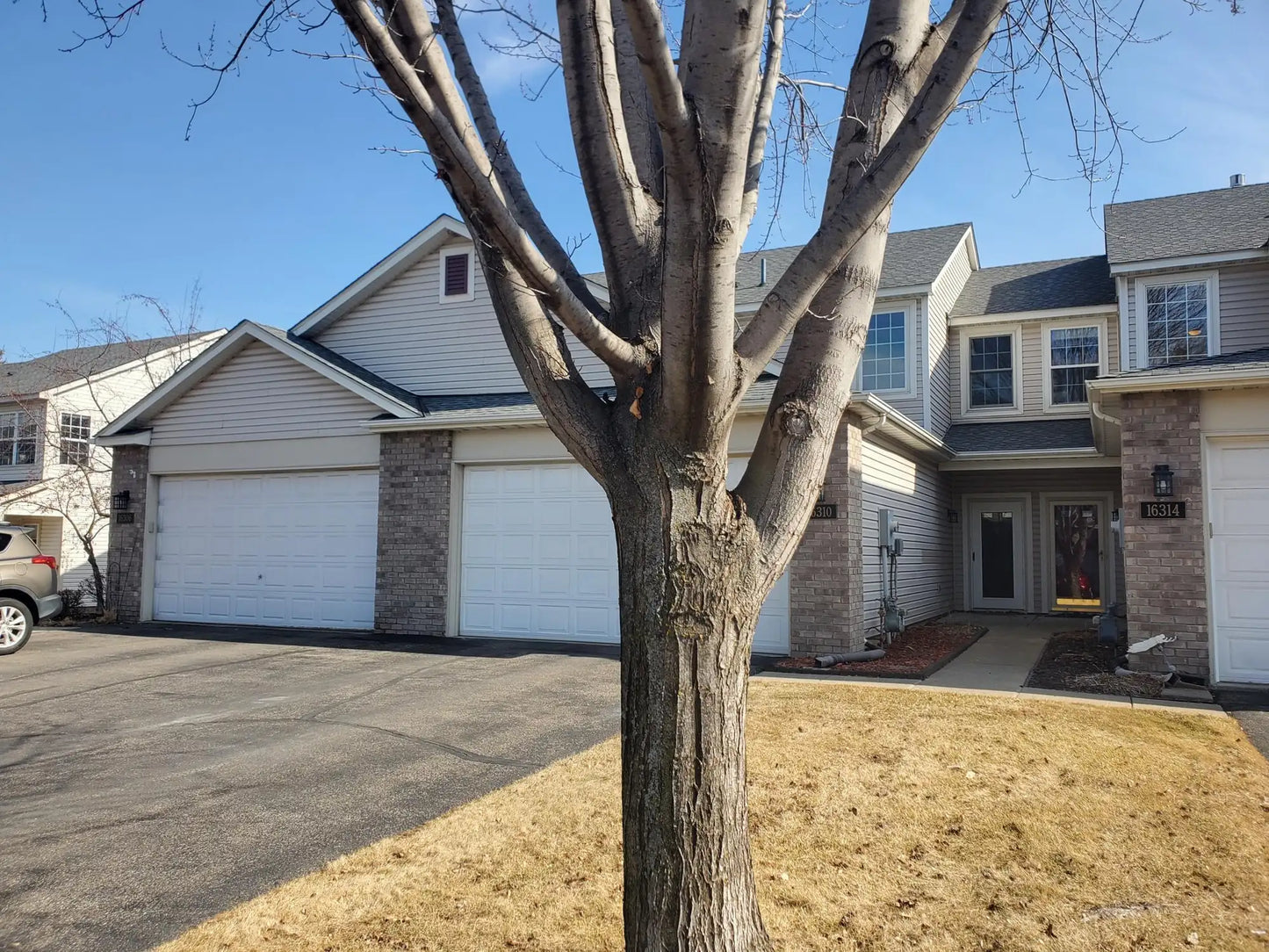 16310 Jatos Circle, Lakeville, MN 55044