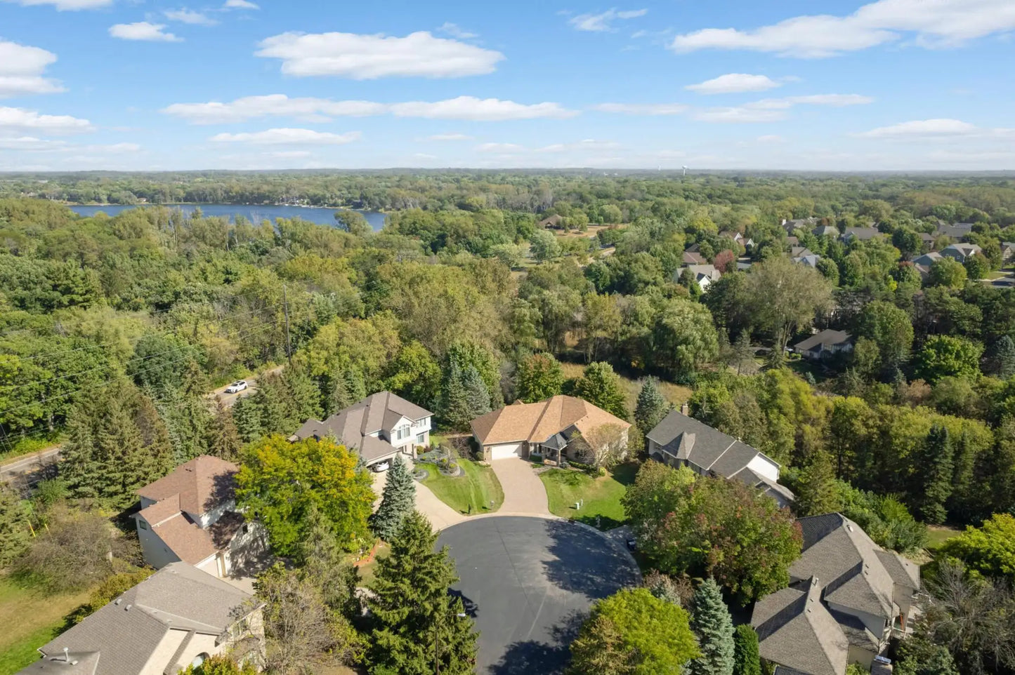 633 Evans Court, Shoreview, MN 55126