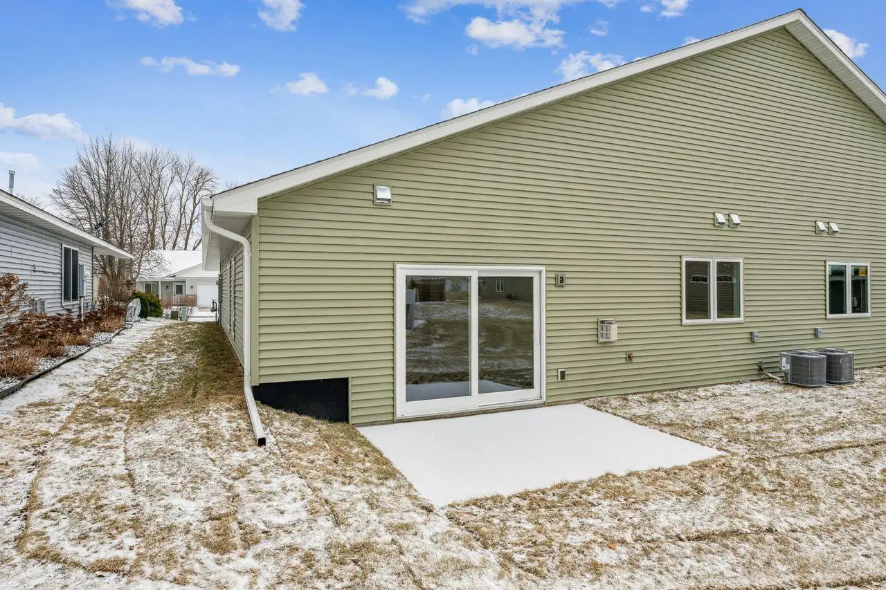 180 Morning Drive, Mayer, MN 55360