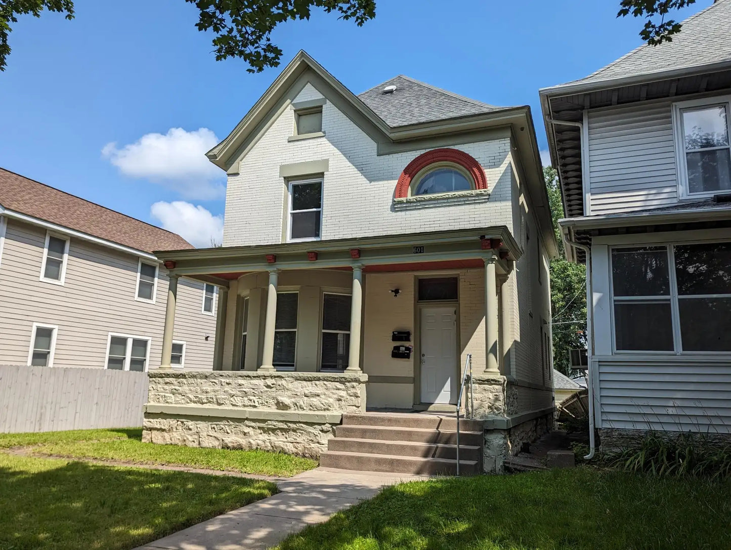 601 Case Avenue, Saint Paul, MN 55130