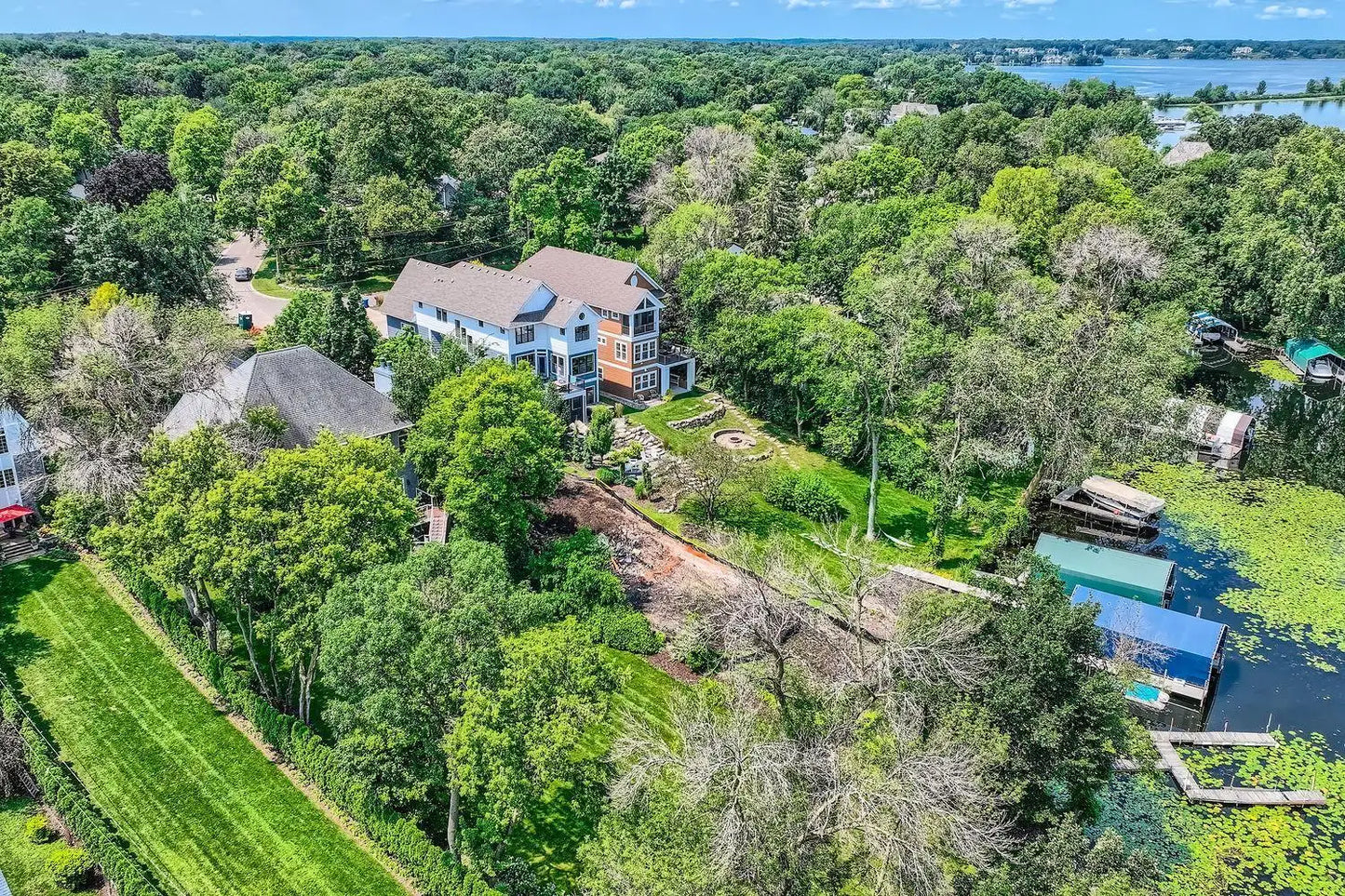 3061 Lake Shore Boulevard, Minnetonka, MN 55391