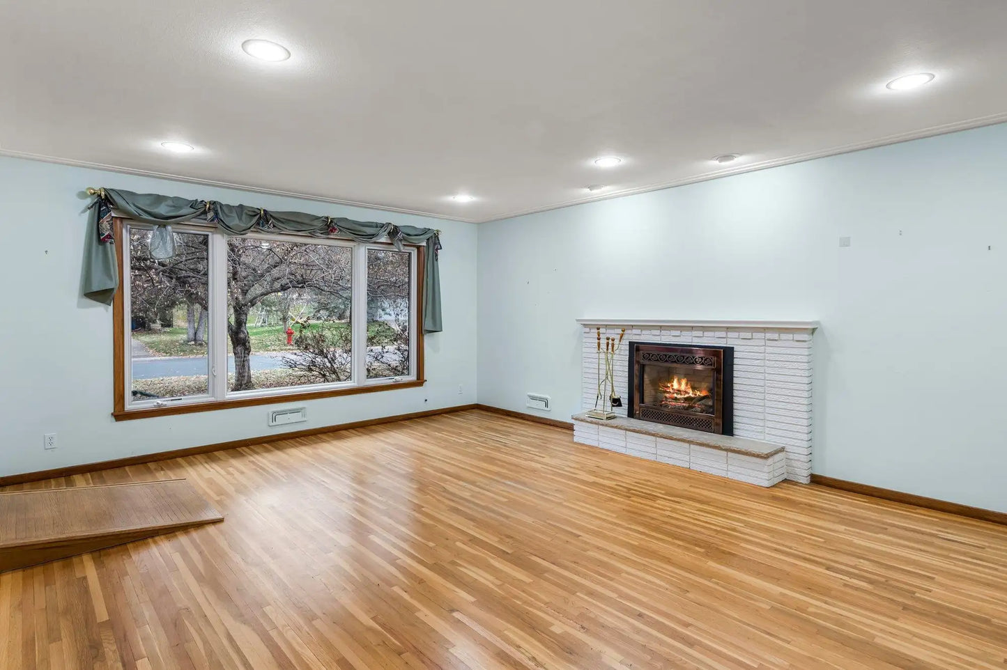 5609 Heather Lane, Edina, MN 55436