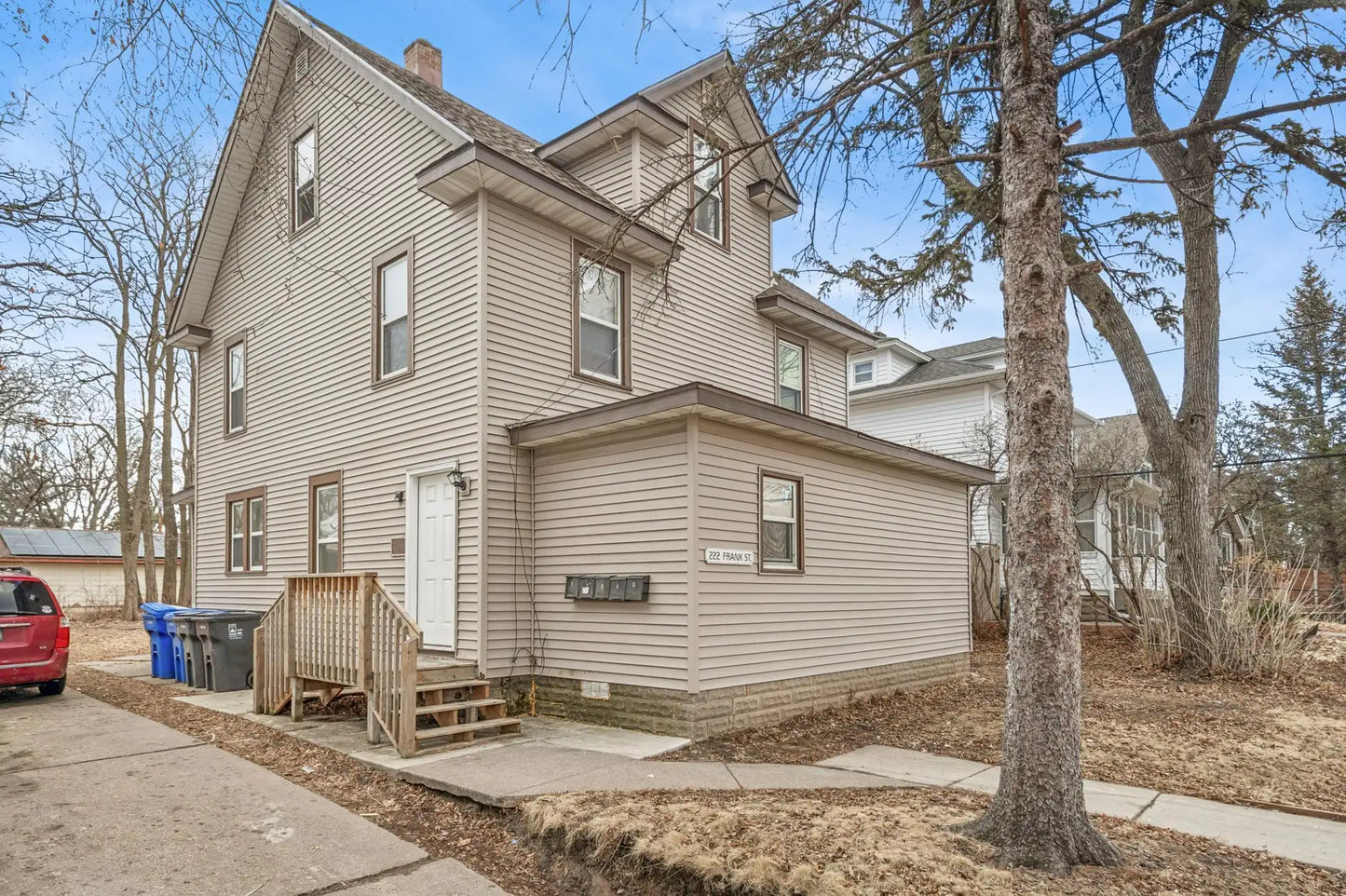 222 Frank Street, Saint Paul, MN 55106