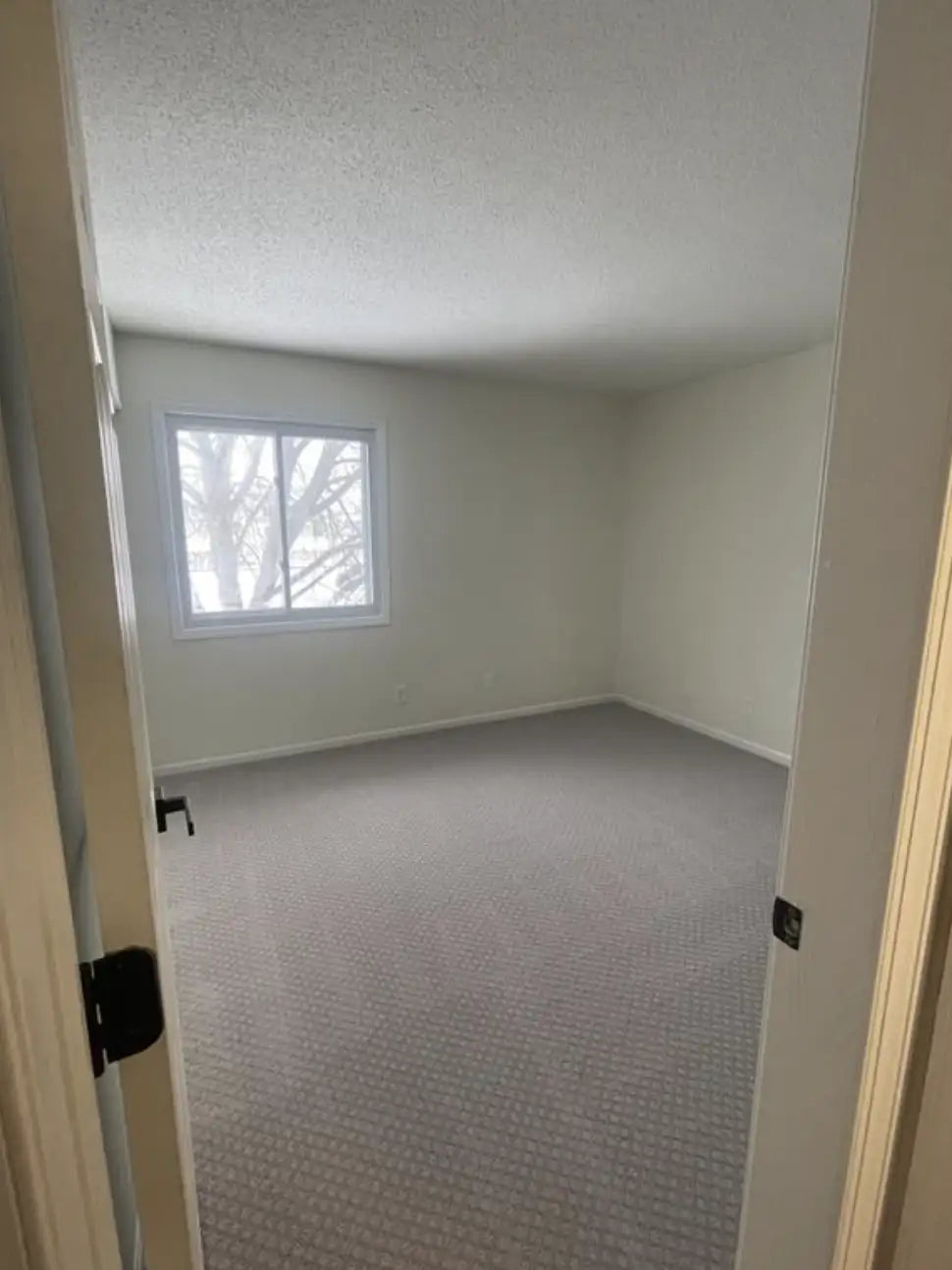 7824 Yates Avenue, Brooklyn Park, MN 55443