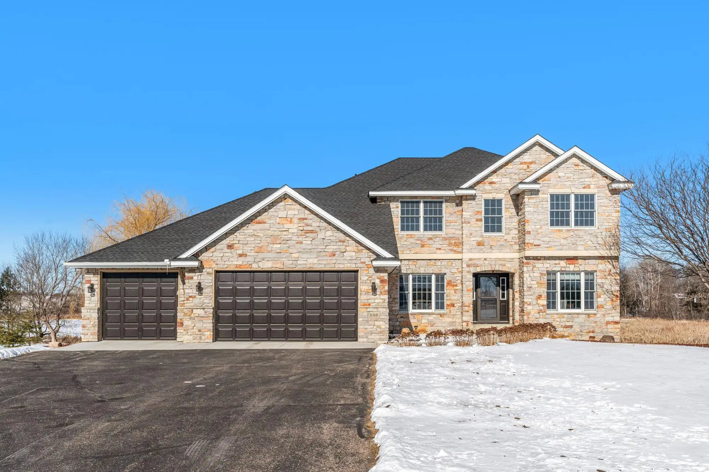 800 Hahn Drive, Shakopee, MN 55379