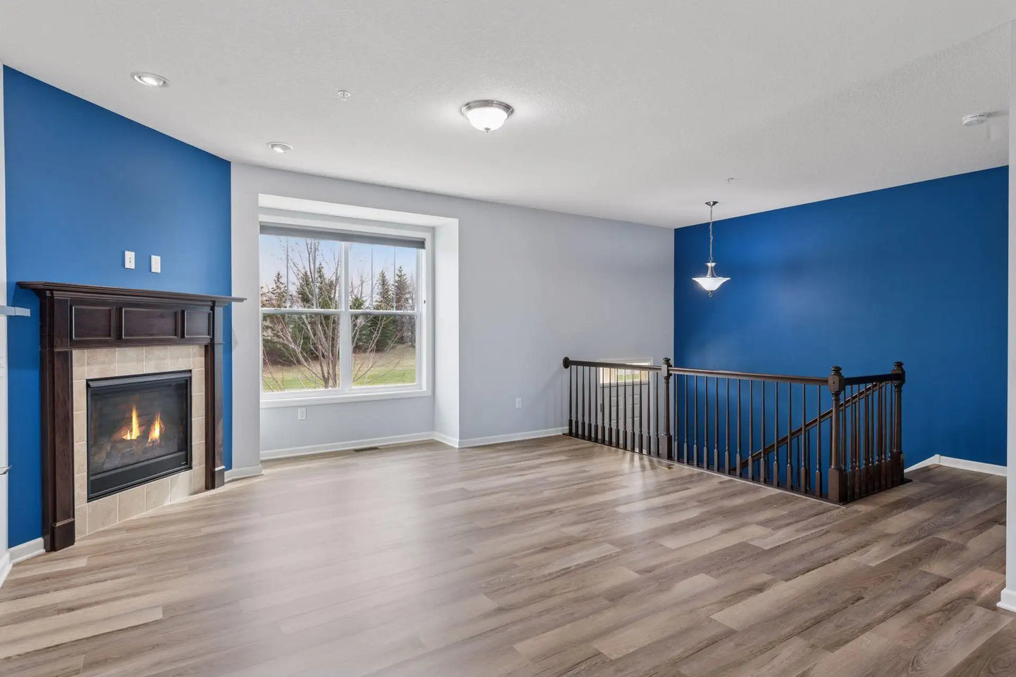 8949 Village Loop, Chanhassen, MN 55317