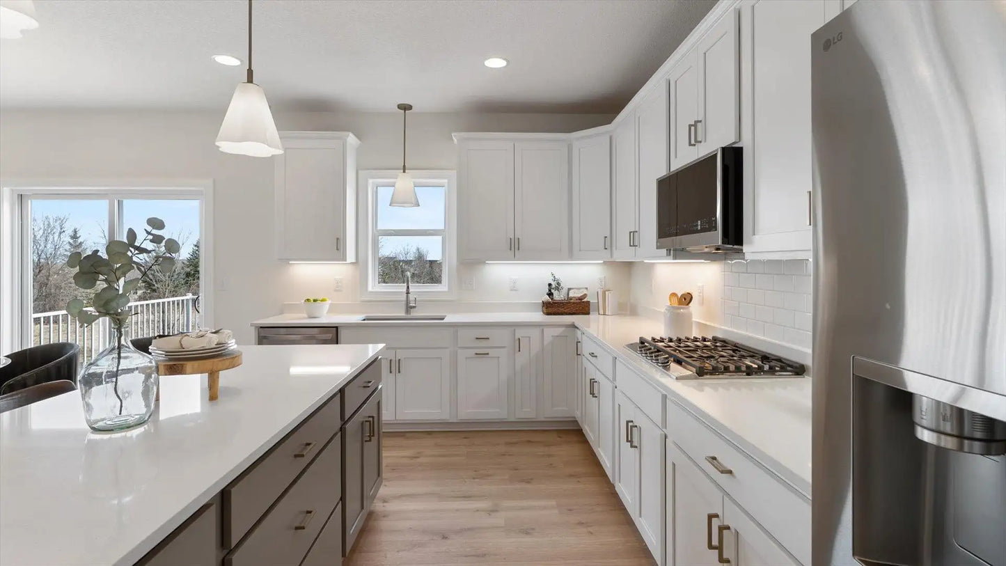 1969 Lusitano Street , Shakopee, MN 55379