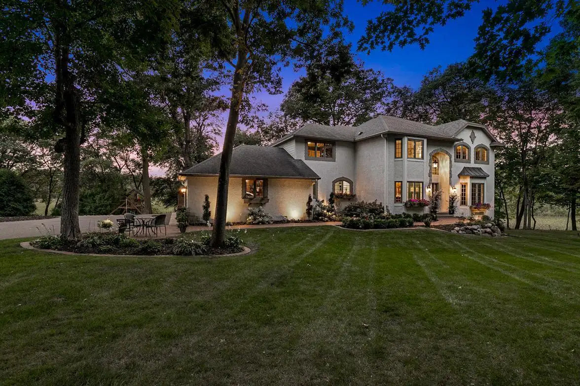 2314 Old Beach Road, Minnetonka Beach, MN 55391