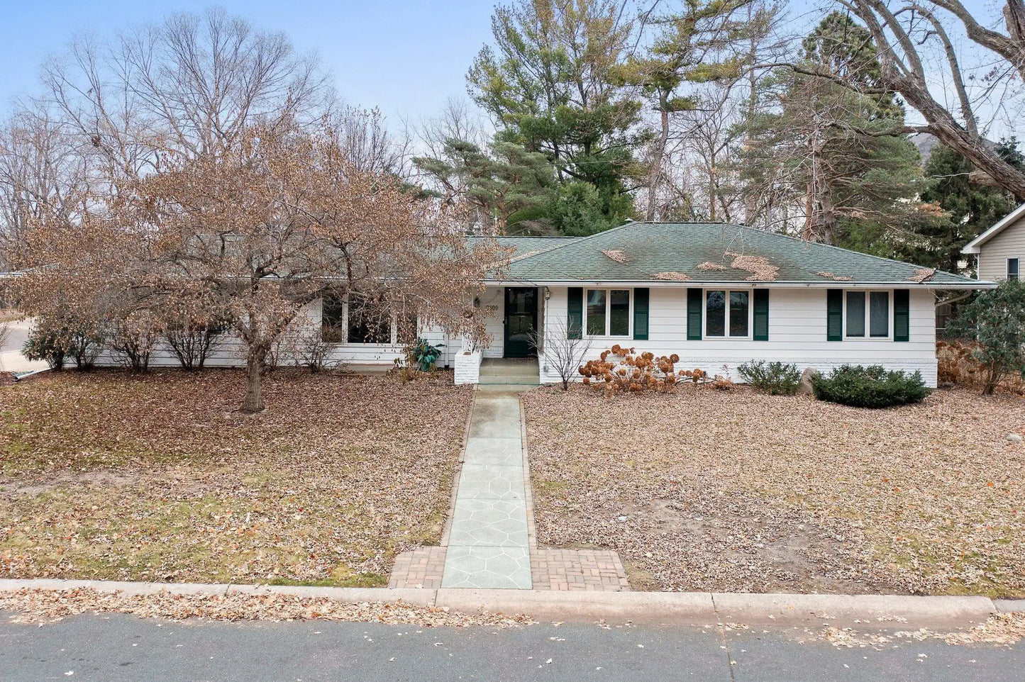 5609 Heather Lane, Edina, MN 55436