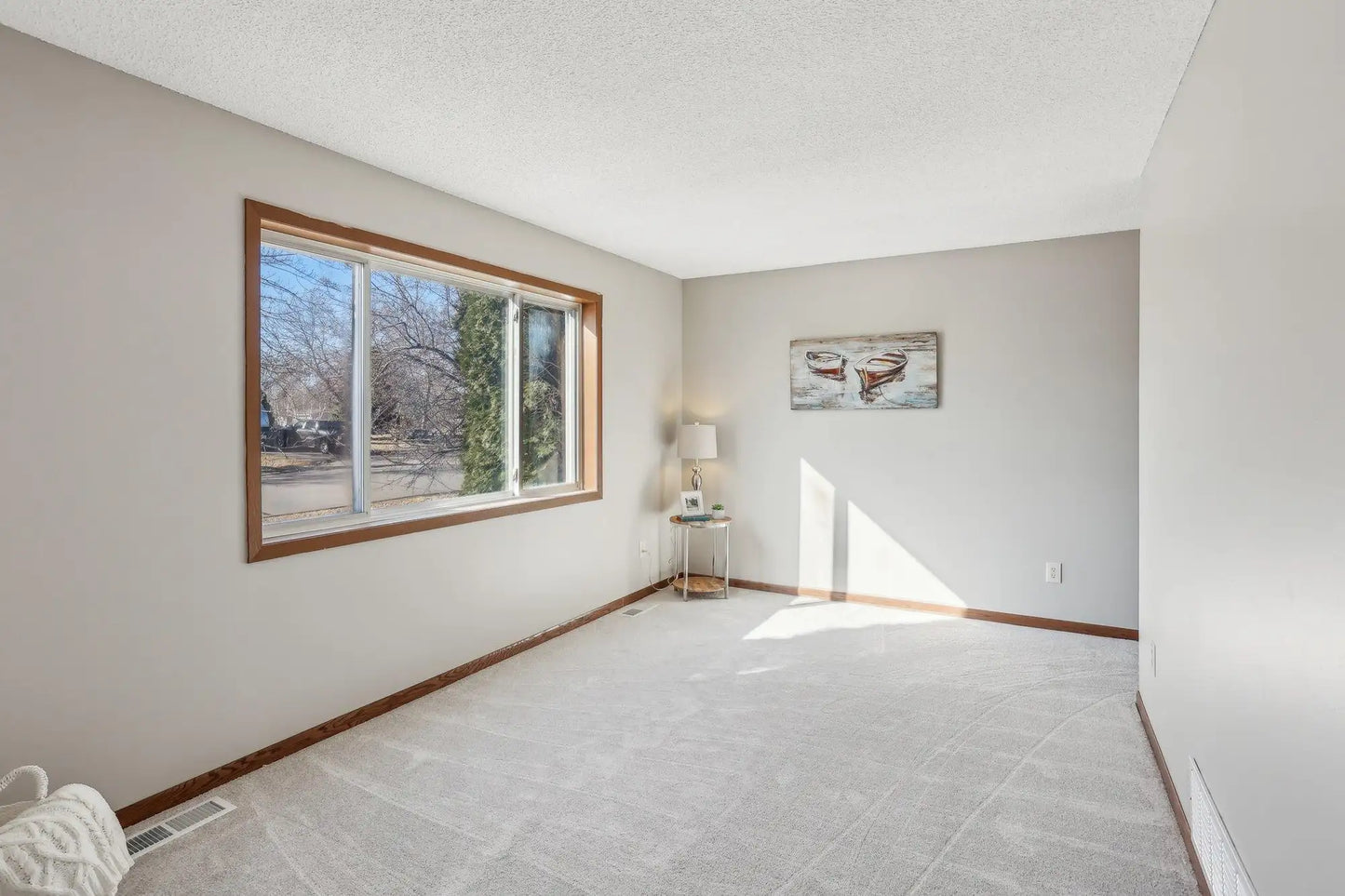 9090 Tanager Circle, Monticello, MN 55362