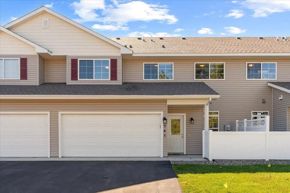 561 19th Place, Cambridge, MN 55008