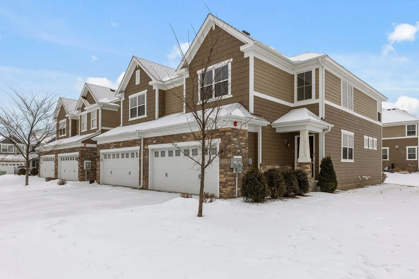 18369 Gladden Lane, Lakeville, MN 55044