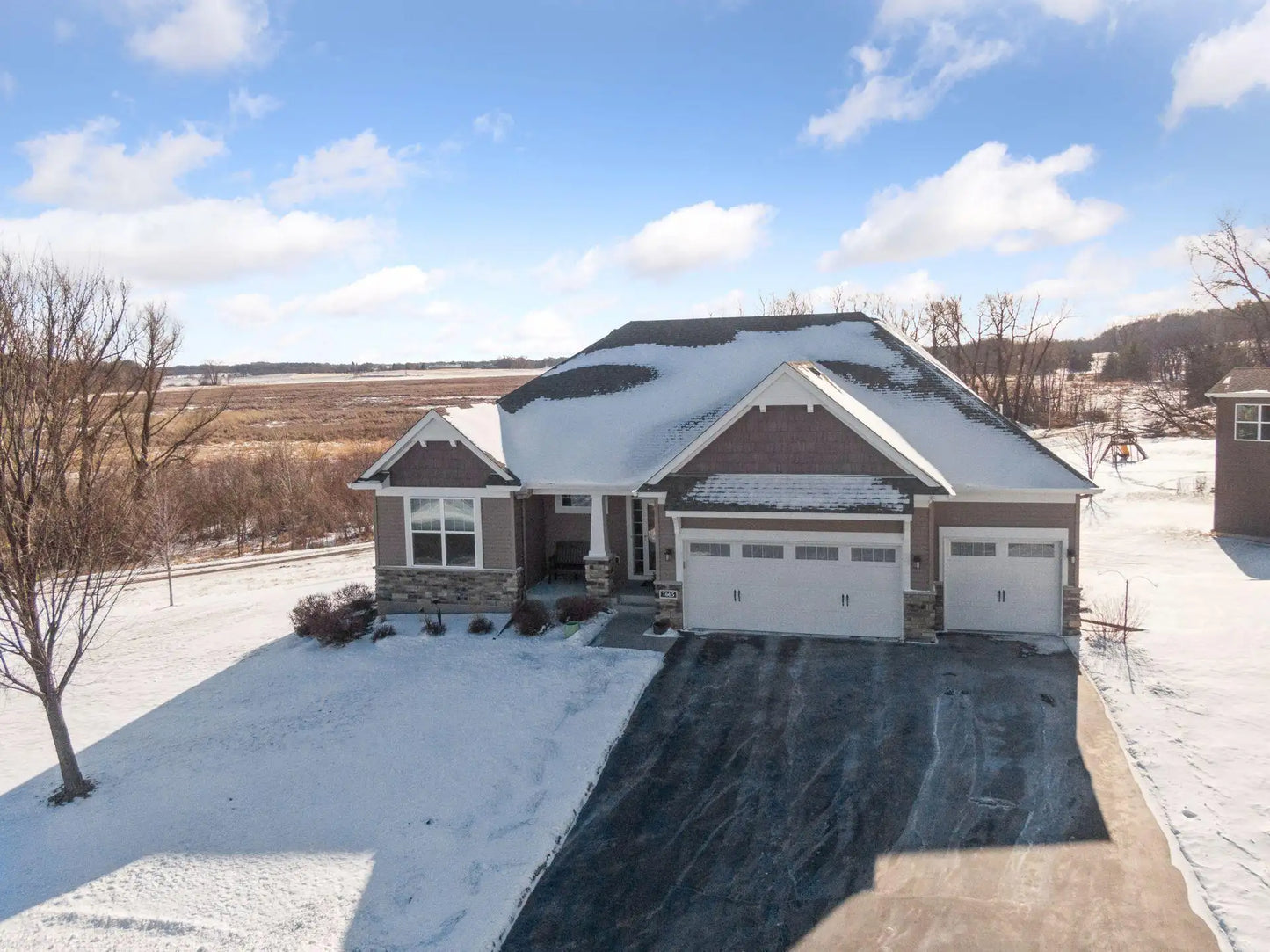 1665 Interlaken Court, Waconia, MN 55387