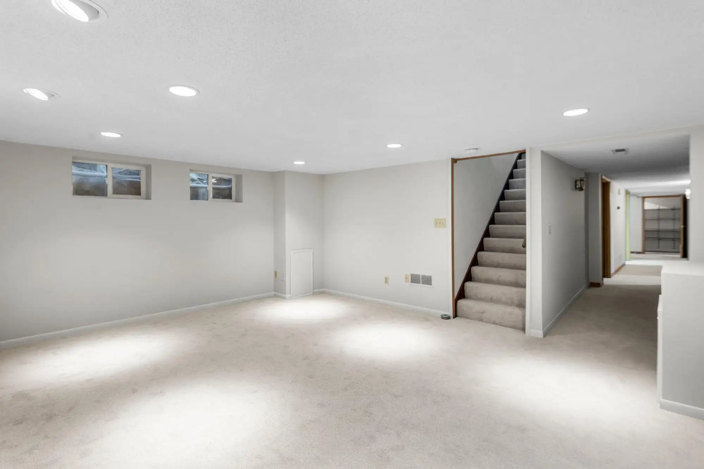 5609 Heather Lane, Edina, MN 55436