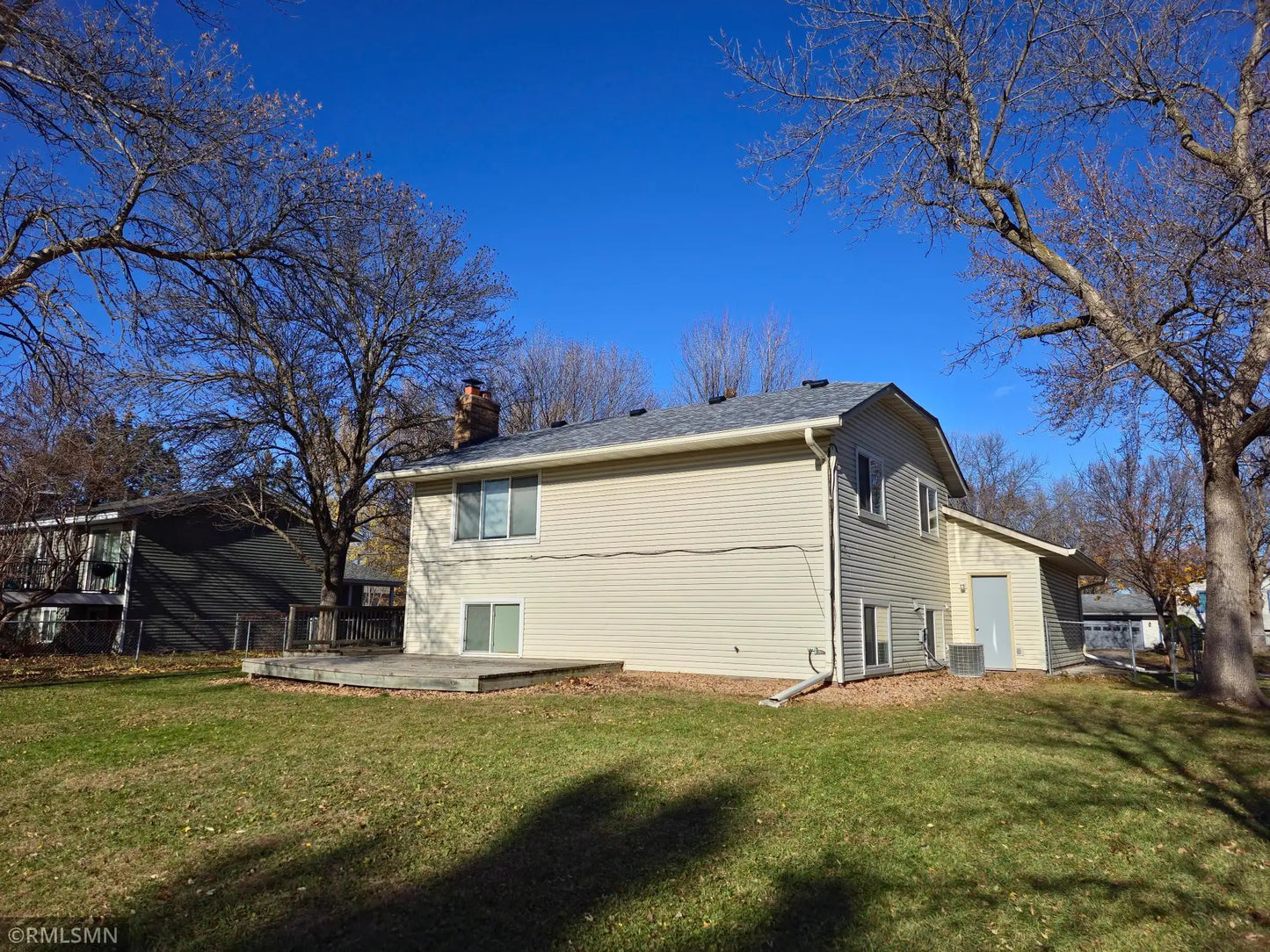 7817 College Park Drive, Brooklyn Park, MN 55445