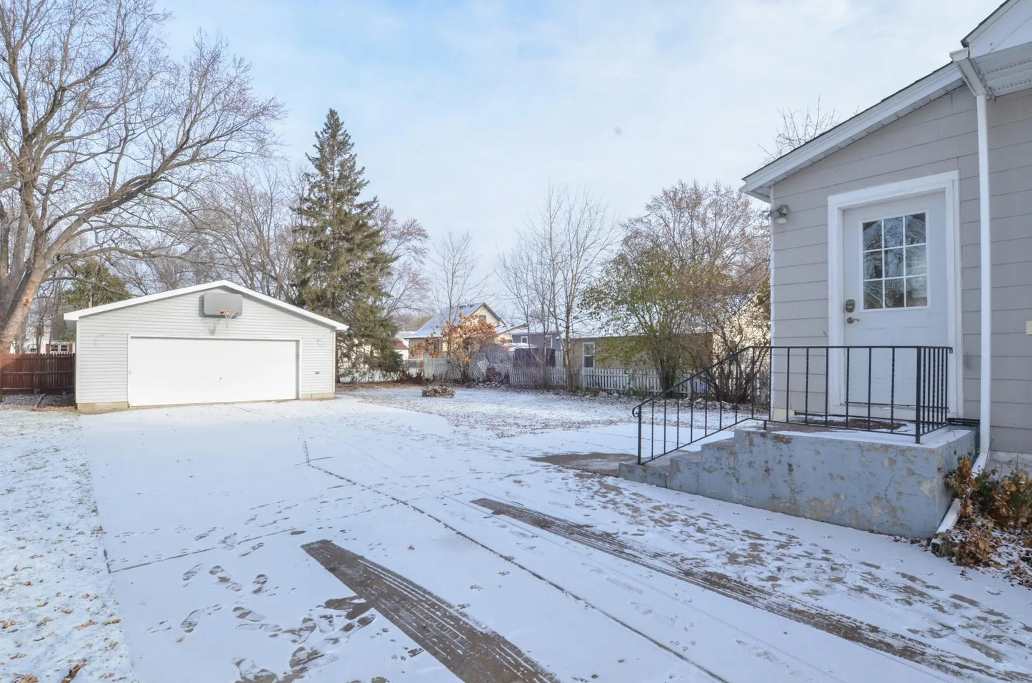 531 1st Avenue, Forest Lake, MN 55025