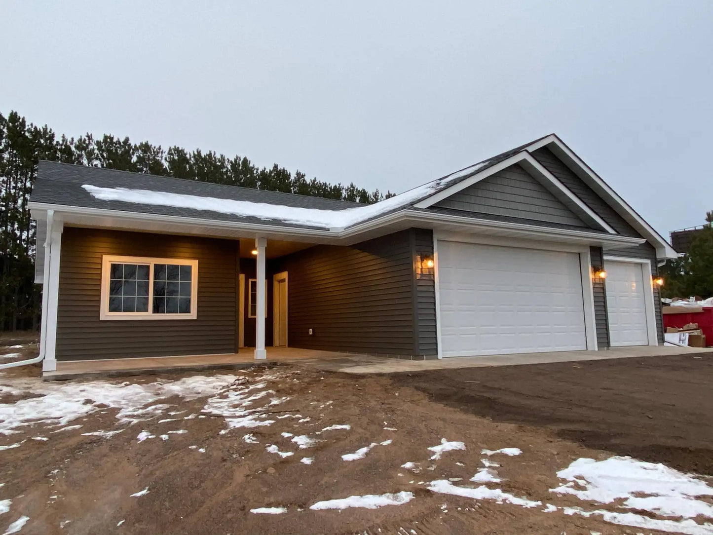 1375 Carriage Hill Drive, Hinckley, MN 55037